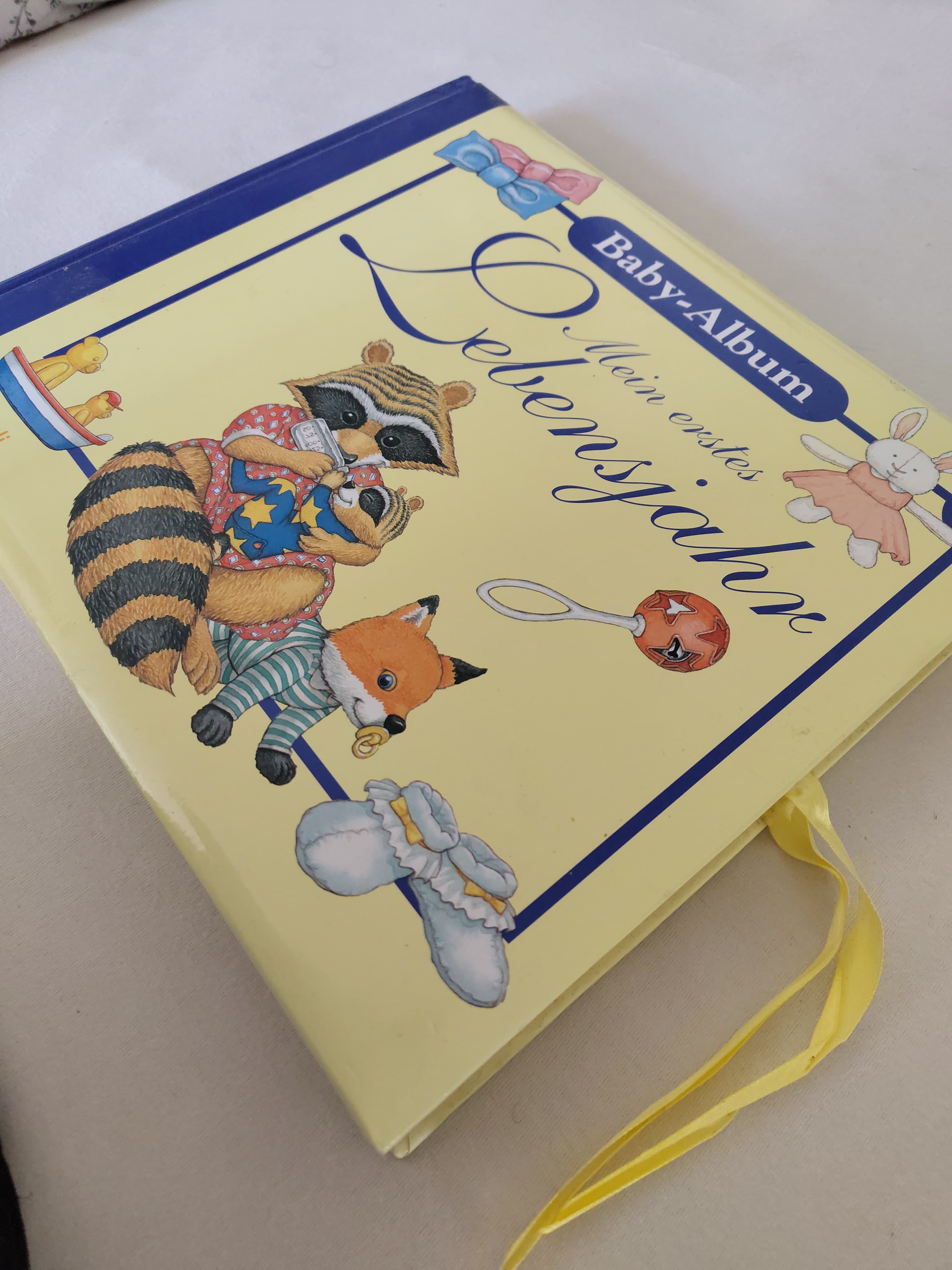 Neues großes Babyalbum "mein erstes Lebensjahr"
