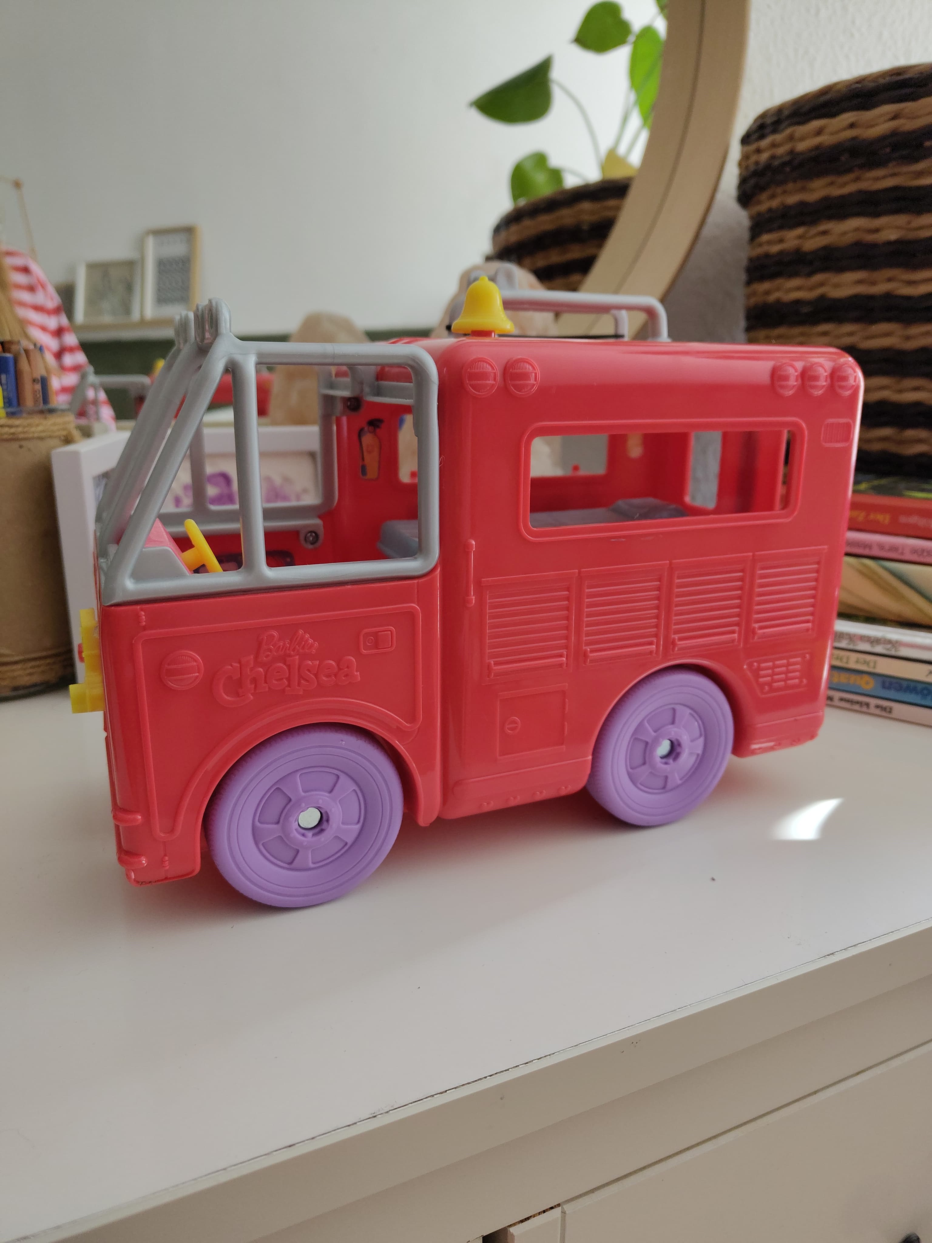 Barbie Chelsea Camper